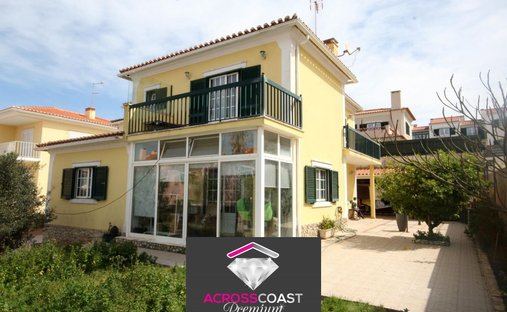 House in Ericeira, Lisbon, Portugal 1