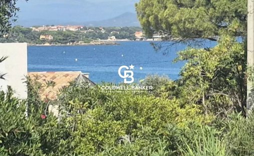 House in Les Issambres, Roquebrune-sur-Argens, France 1