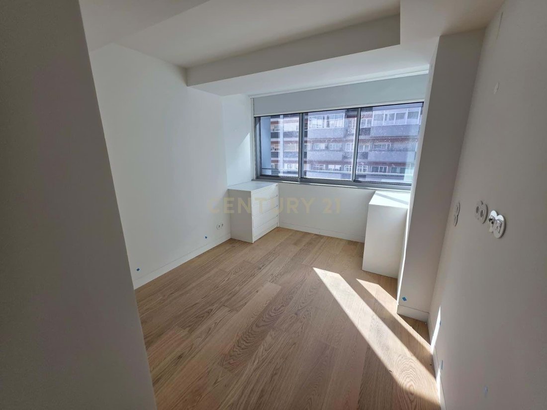 Apartment in Estrela, Lisbon, Portugal 3 - 17278586