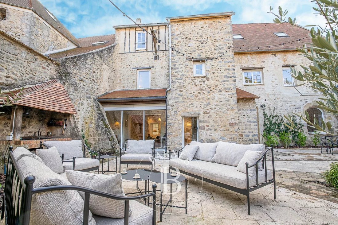 House in Rochefort-en-Yvelines, Ile-de-France, France 1 - 17526594
