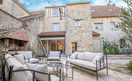 House in Rochefort-en-Yvelines, Ile-de-France, France 1