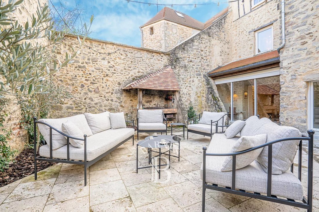 House in Rochefort-en-Yvelines, Ile-de-France, France 2 - 17526594