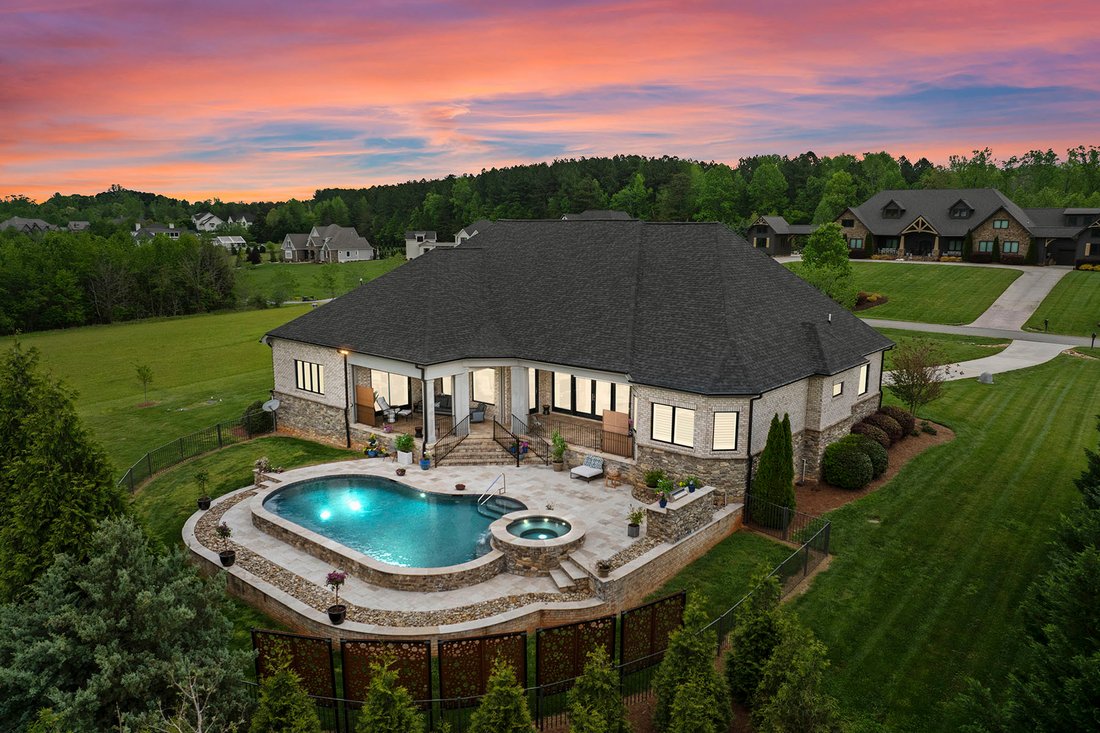 House in Iron Station, North Carolina, United States 2 - 17526510