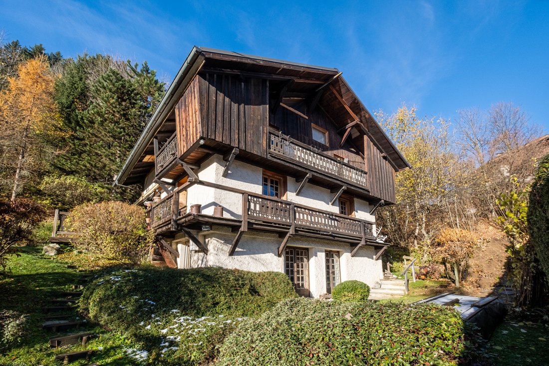 House in Saint-Gervais-les-Bains, Auvergne-Rhône-Alpes, France 1 - 17526475