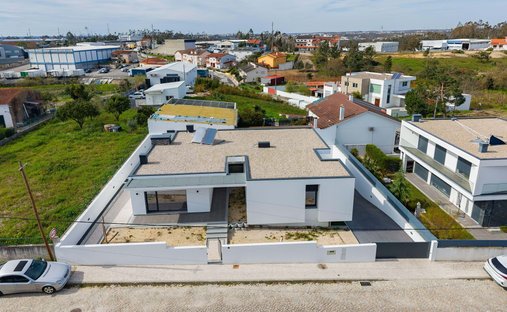 Villa in Leiria, Pousos, Barreira e Cortes, Leiria District, Portugal 1