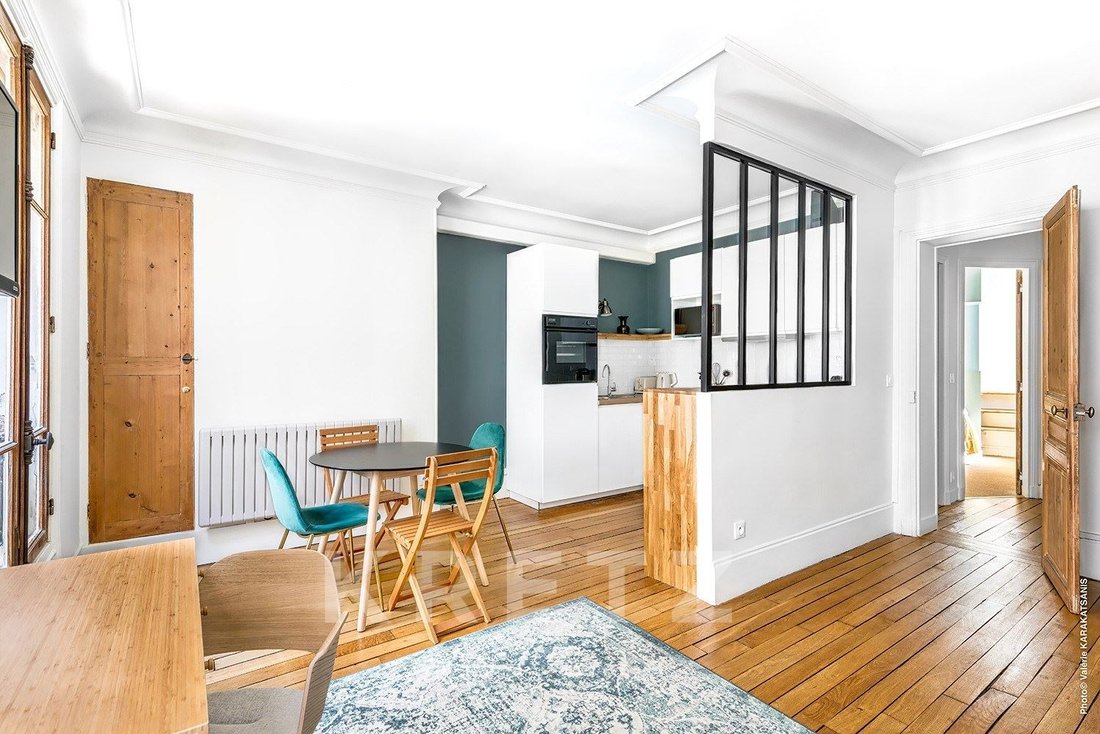 Apartment in Gros Caillou, Paris 7e Arrondissement, Paris 2 - 17526903