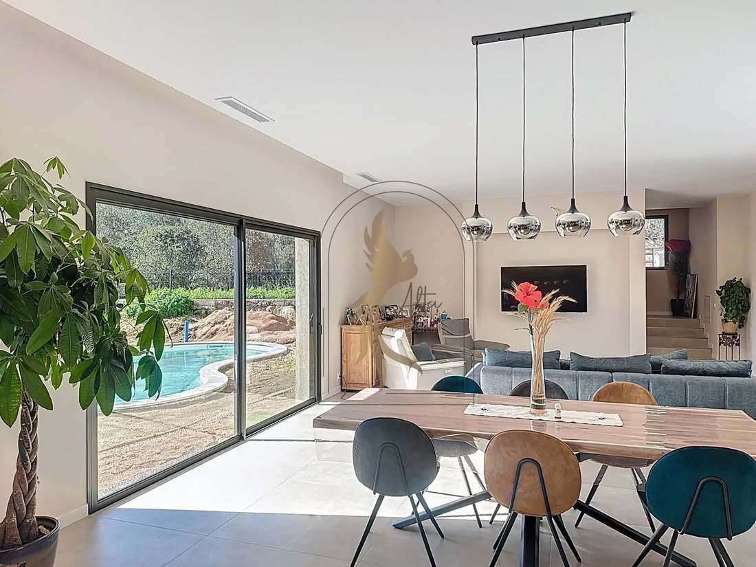 House in Porto-Vecchio, Corsica, France 5 - 17526575
