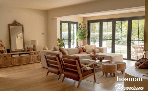 House in Saint-Sulpice-et-Cameyrac, Nouvelle-Aquitaine, France 1
