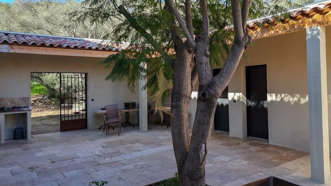 House in Porto-Vecchio, Corsica, France 4 - 17526575