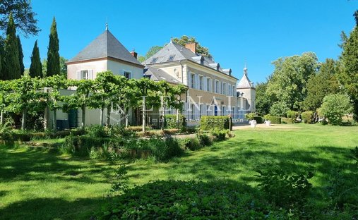 Castle in Centre Ville, Vierzon, France 1