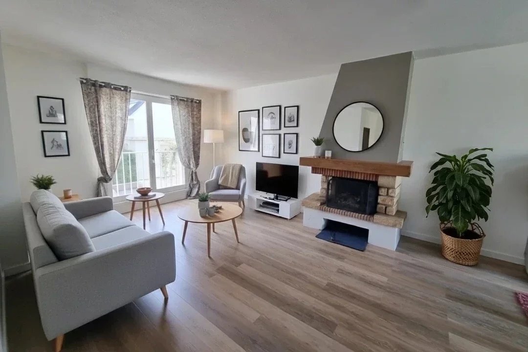 House in Centre Ville, Croissy-sur-Seine, France 2 - 12774054