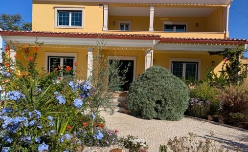 Casa a Alcobaca e Vestiaria, Distretto di Leiria, Portogallo 1