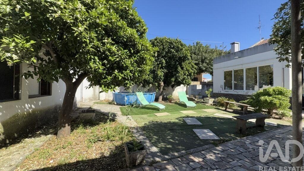 Townhouse in Alhos Vedros, Setubal, Portugal 1 - 17526749