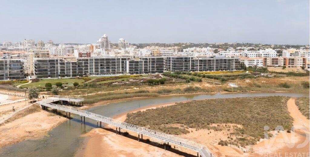 Apartment in Armacao de Pera, Algarve, Portugal 1 - 17526956