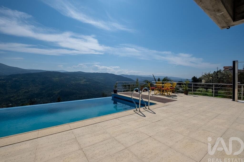 Townhouse in Santa Ovaia e Vila Pouca da Beira, Coimbra District, Portugal 1 - 17526999