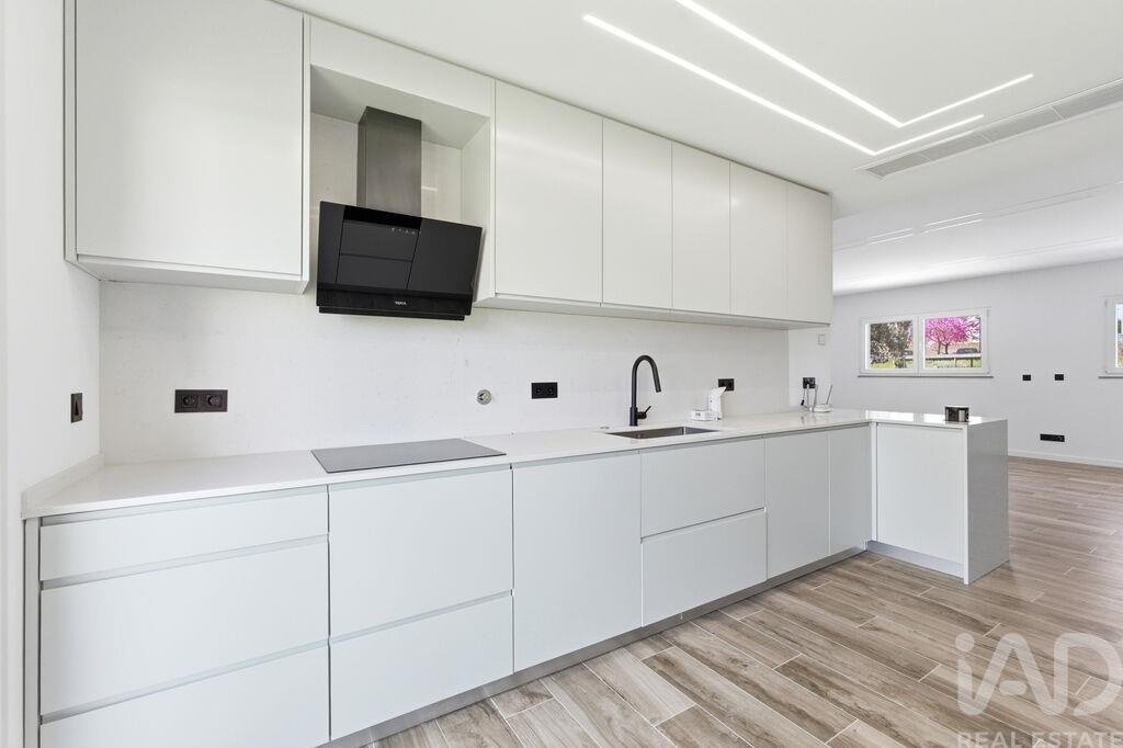 Apartment in Santa Iria de Azoia, Sao Joao da Talha e Bobadela, Lisbon, Portugal 5 - 17330388