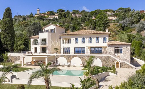 Villa in La Maure-Super Cannes, Vallauris, France 1