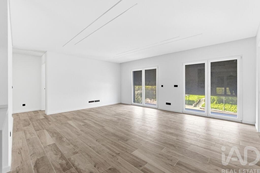 Apartment in Santa Iria de Azoia, Sao Joao da Talha e Bobadela, Lisbon, Portugal 2 - 17330388