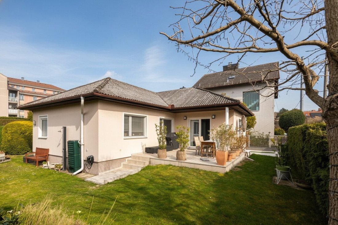 Bungalow in Vienna, Wien, Austria 2 - 17526787