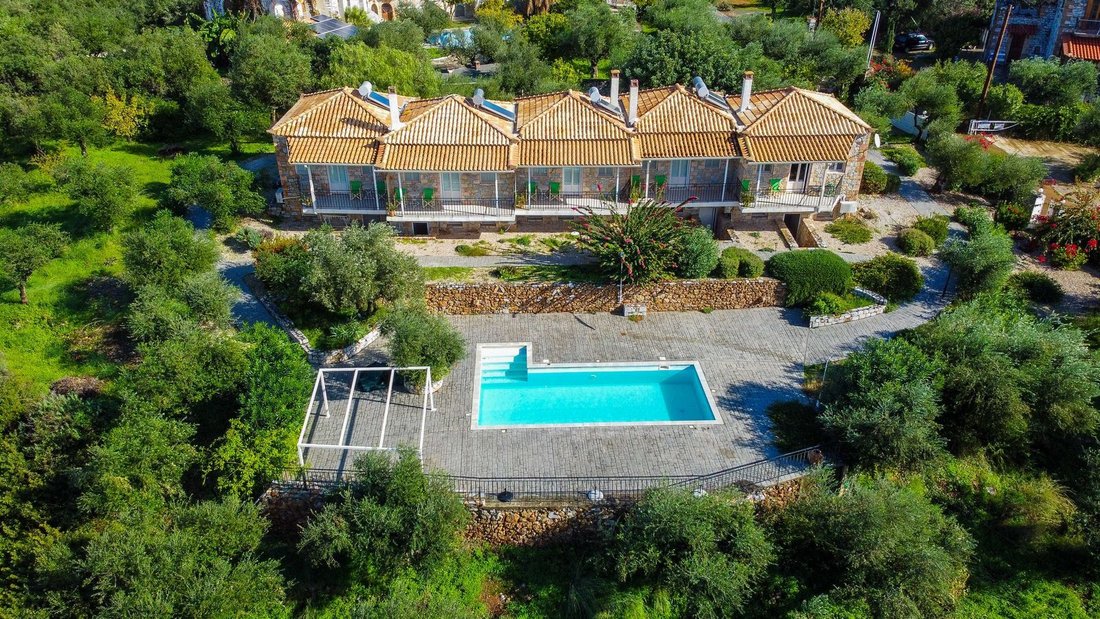 Estate in Lefktro, Peloponnese, Western Greece and the Ionian, Greece 5 - 17527216