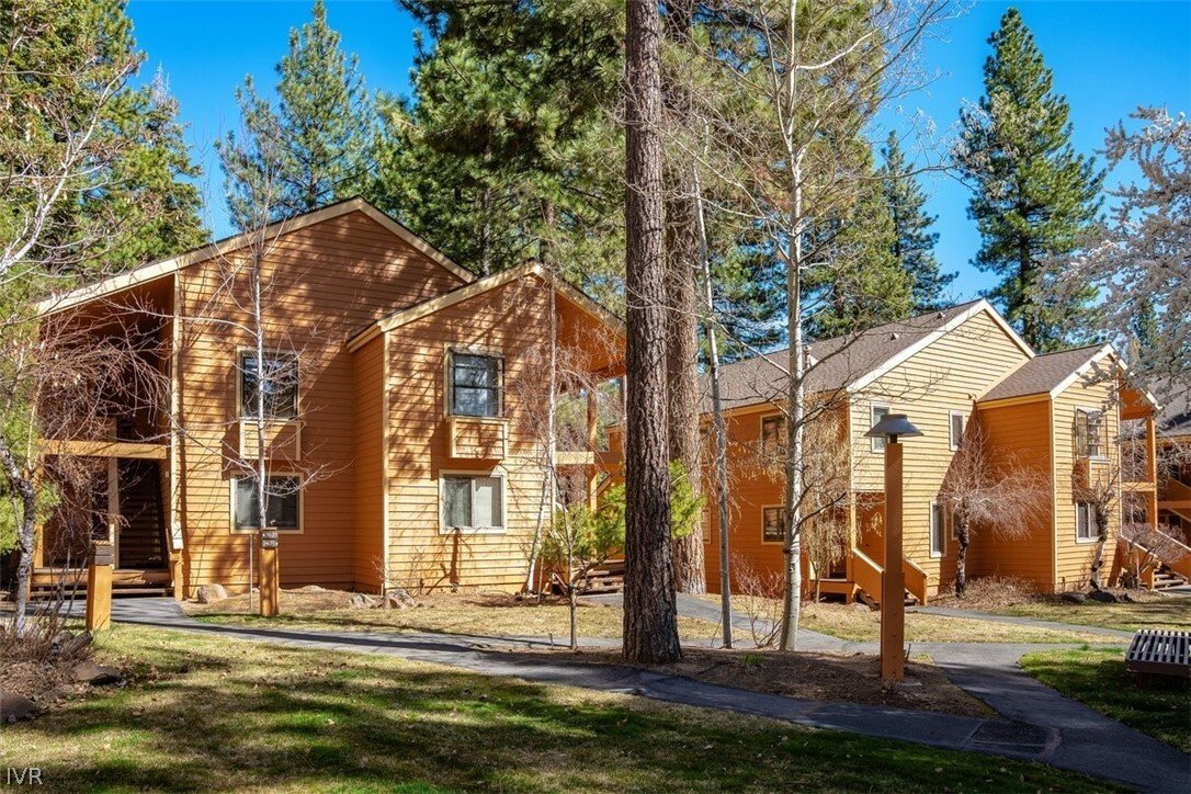 Condo in Incline Village, Nevada, United States 2 - 17526969
