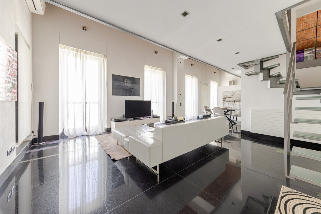 Apartment in Historic Center, Milan, Lombardy 1 - 17527058