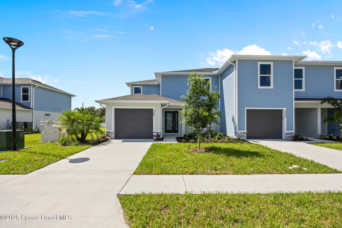 Melbourne, Florida, United States 4 - 17527348