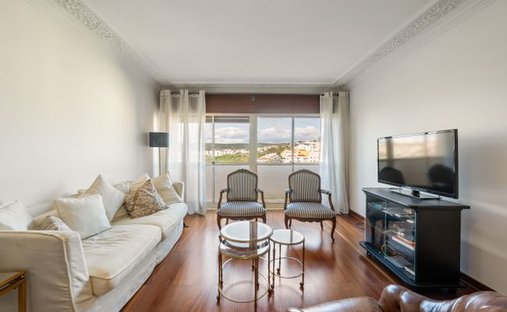 Apartment in Linda-a-Velha, Lisbon, Portugal 1