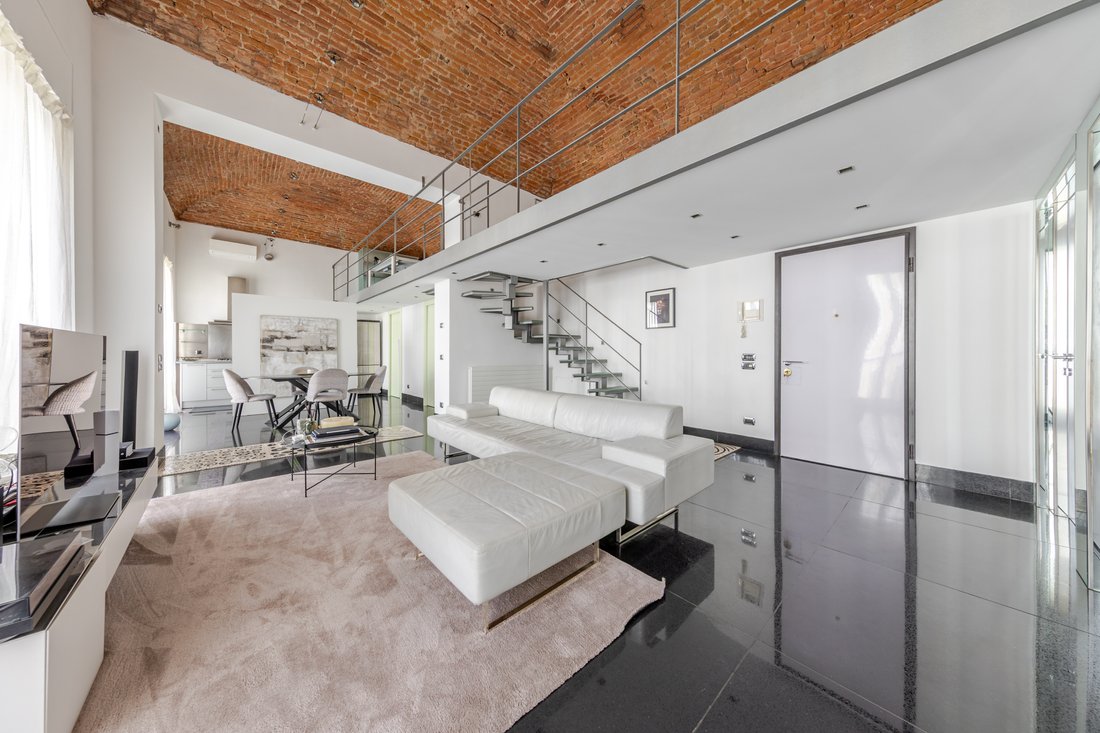 Apartment in Historic Center, Milan, Lombardy 3 - 17527058