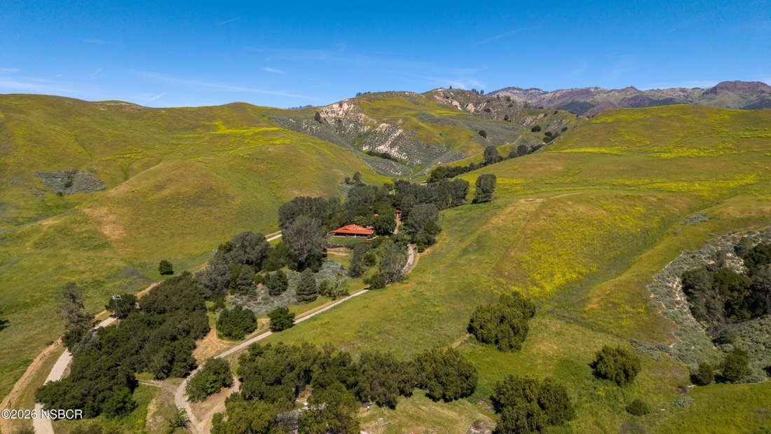 House in Santa Ynez, California, United States 2 - 17527166