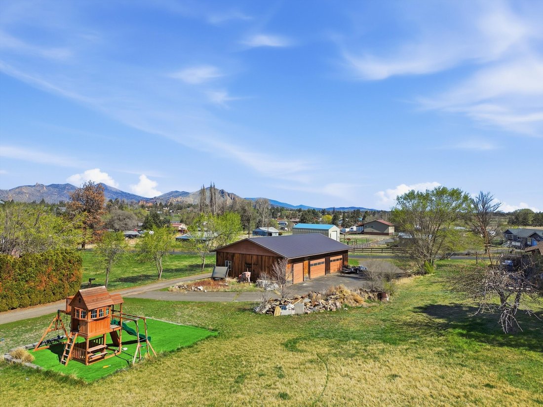 House in Terrebonne, Oregon, United States 1 - 17527549