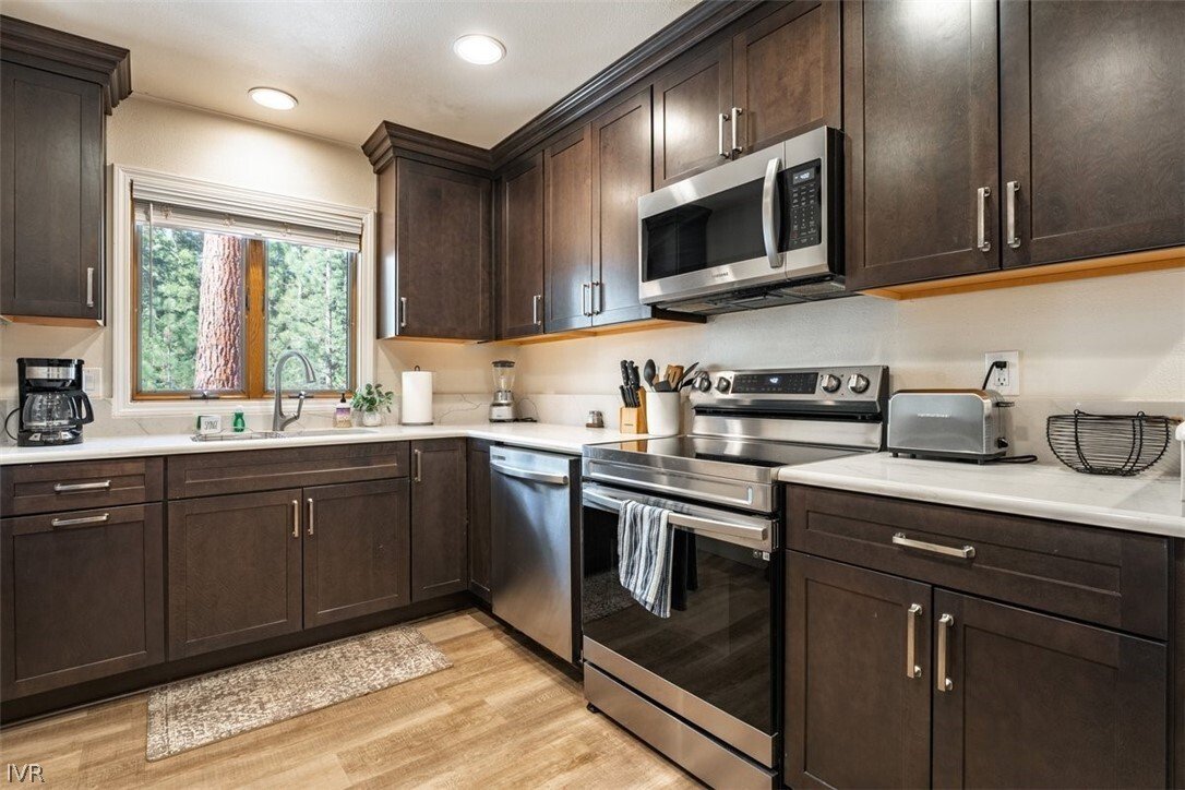 Condo in Incline Village, Nevada, United States 4 - 17526969