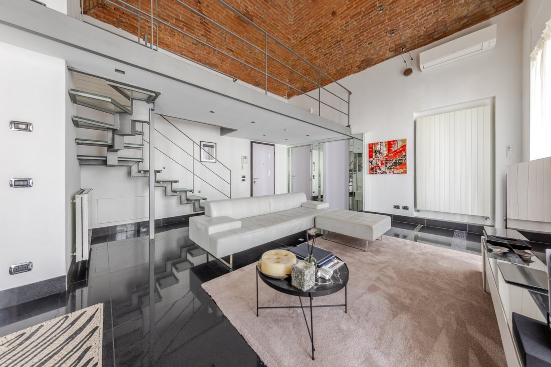 Apartment in Historic Center, Milan, Lombardy 4 - 17527058