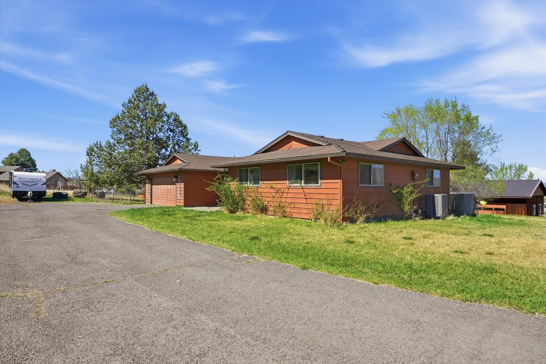 House in Terrebonne, Oregon, United States 3 - 17527549