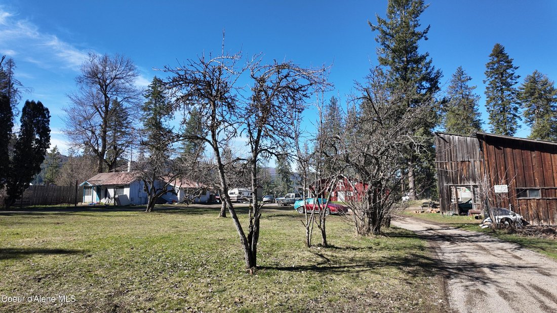 House in Spirit Lake, Idaho, United States 2 - 17527262