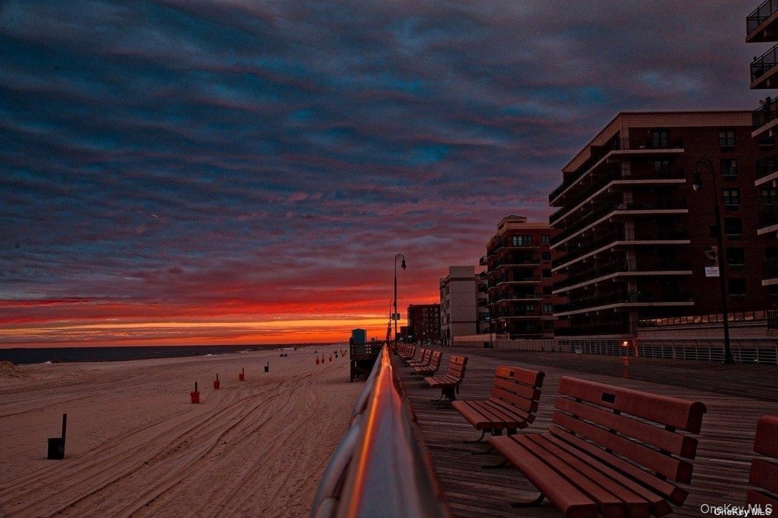 House in Long Beach, New York, United States 3 - 17527938