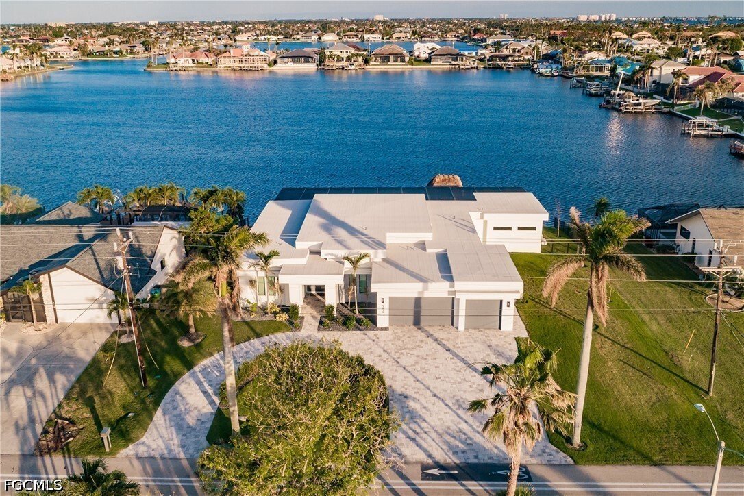 House in Cape Coral, Florida, United States 1 - 17528347