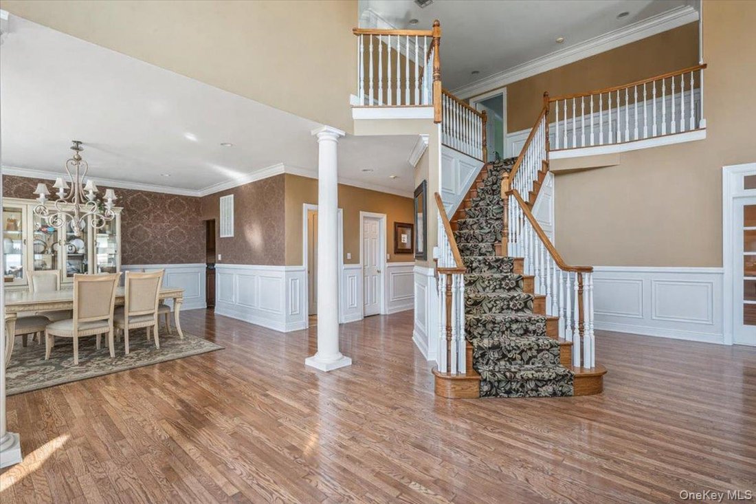 House in Huntington Station, New York, United States 2 - 17527968