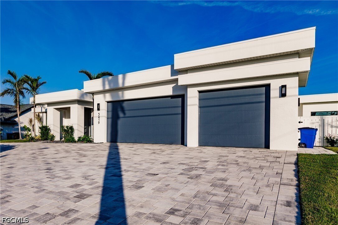 House in Cape Coral, Florida, United States 5 - 17528347