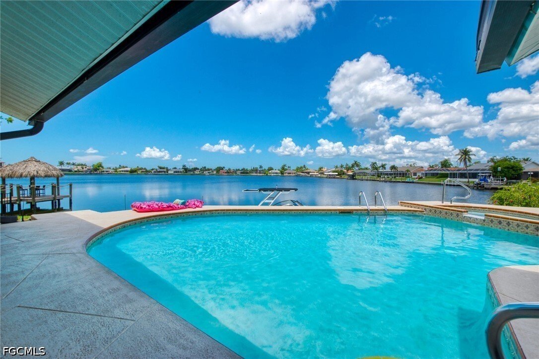 House in Cape Coral, Florida, United States 2 - 17528338