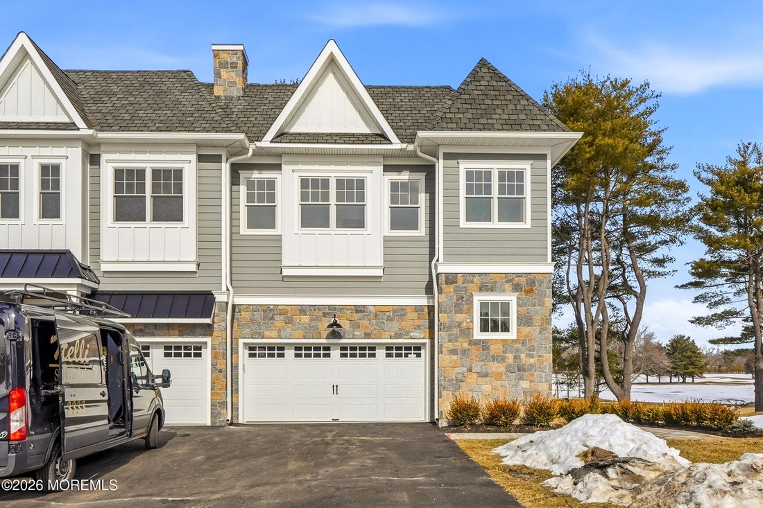 Condo in Tinton Falls, New Jersey, United States 1 - 17383950