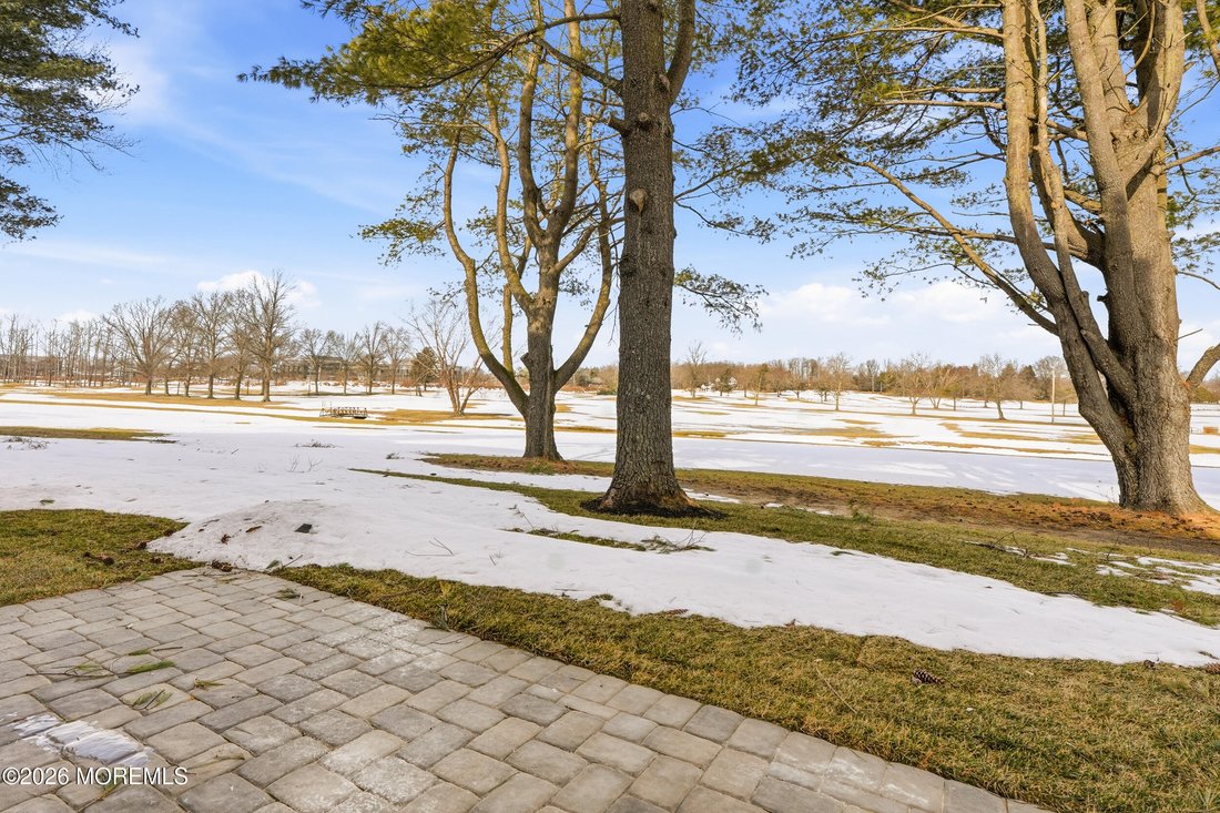Condo in Tinton Falls, New Jersey, United States 4 - 17383950