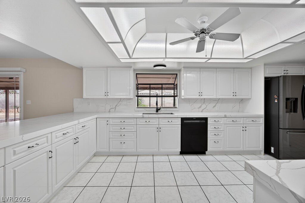 House in Las Vegas, Nevada, United States 3 - 17527924