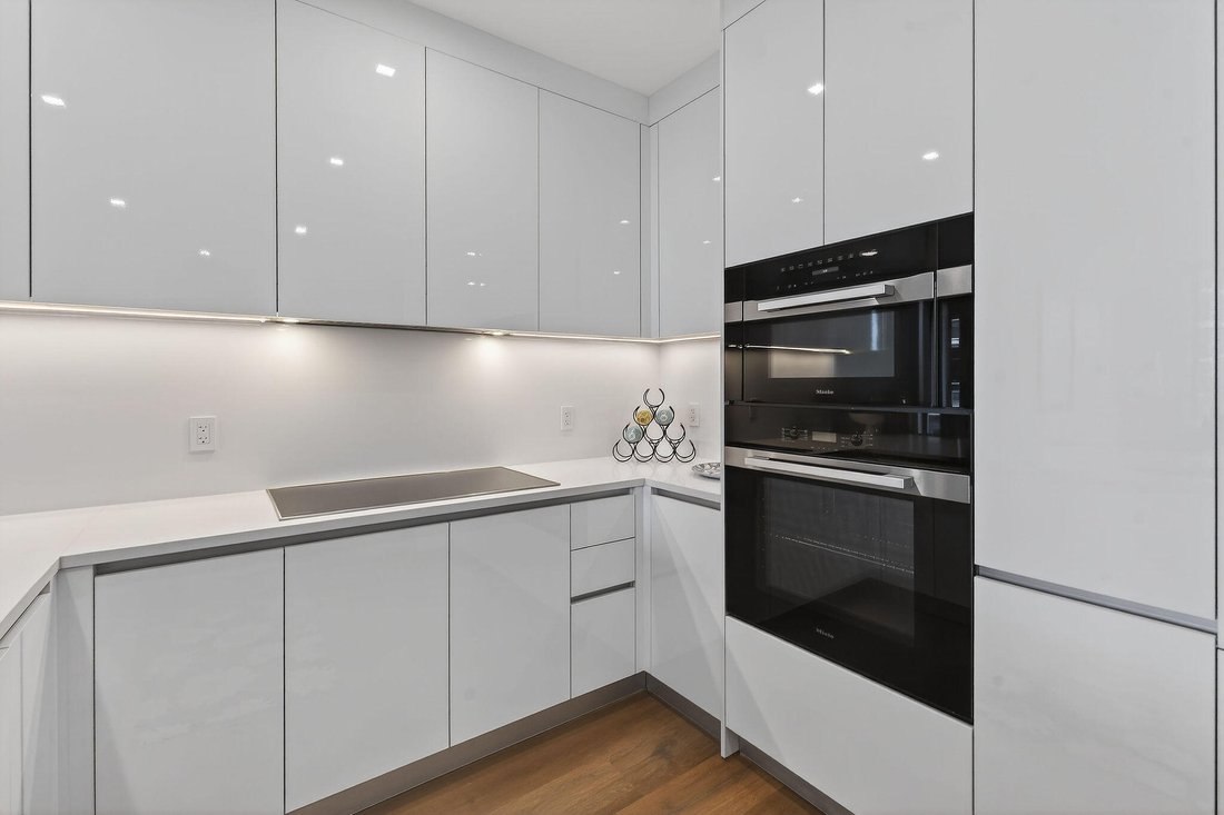 Condo in Lake Park, Florida, United States 3 - 17528249