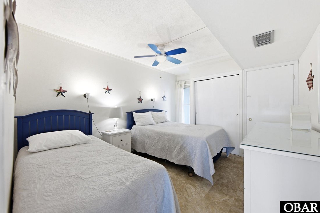 Condo in Nags Head, North Carolina, United States 4 - 17527267