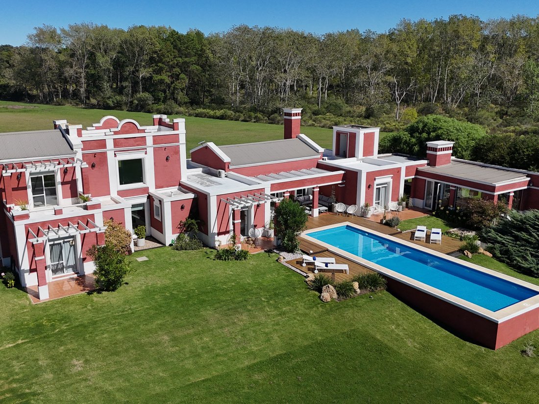 Estate in Punta del Este, Maldonado Department, Uruguay 4 - 17526994