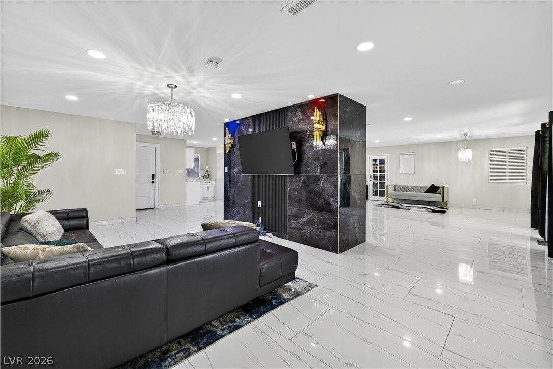 House in Las Vegas, Nevada, United States 4 - 17527983