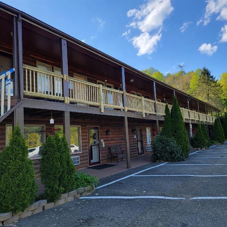 Condo in Fancy Gap, Virginia, United States 3 - 17527601