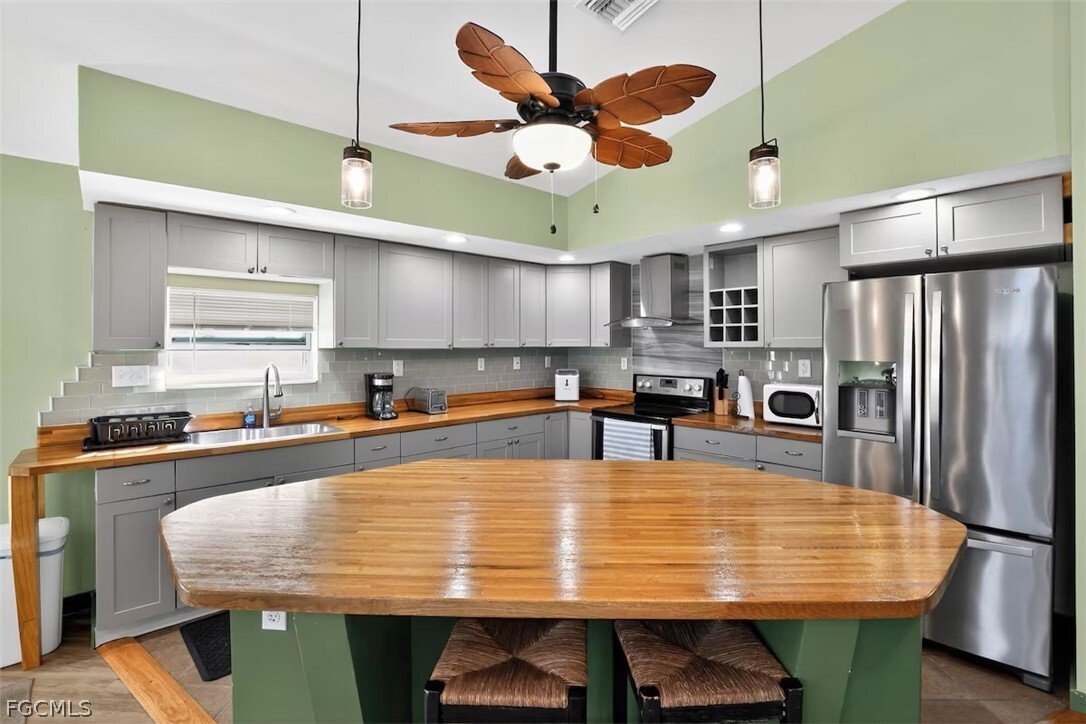House in Cape Coral, Florida, United States 2 - 17528358