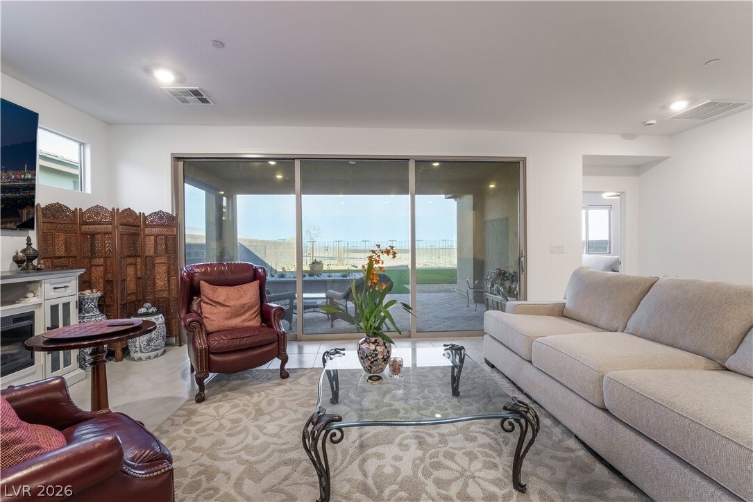 House in Las Vegas, Nevada, United States 4 - 17527898